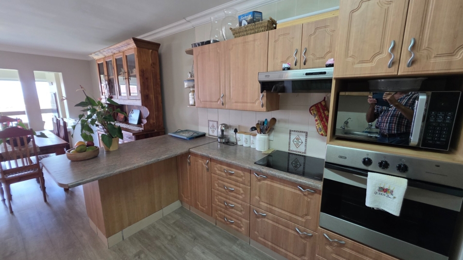 3 Bedroom Property for Sale in Seemeeu Park Western Cape